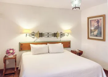 Hotel Casa del Refugio hotel thumbnail 5