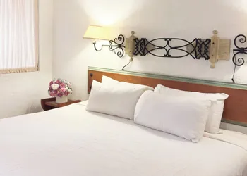 Hotel Casa del Refugio hotel thumbnail 7