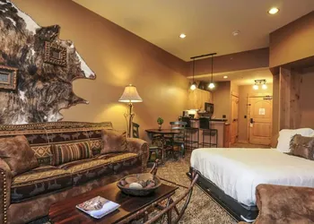 The Village Center at Big Sky Resort hotel thumbnail 8