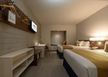 Microtel Inn & Suites by Wyndham Irapuato hotel thumbnail 6