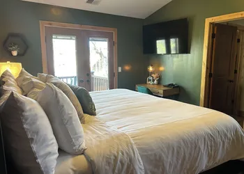 Engen Hus Bed and Breakfast hotel thumbnail 6
