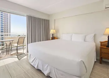 Ilikai Lite hotel thumbnail 8