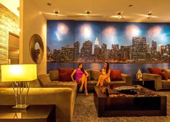 Suites Malecon Cancun hotel thumbnail 3