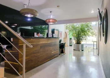 Home Suites Rotarismo hotel thumbnail 3