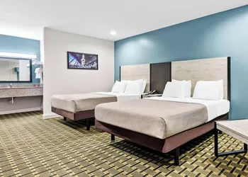 SureStay by Best Western Huntsville University Area hotel thumbnail 8