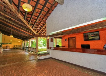Hotel Ciudad Real Palenque hotel thumbnail 6