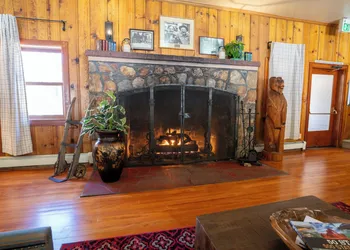 Camp Richardson Historic Resort hotel thumbnail 2