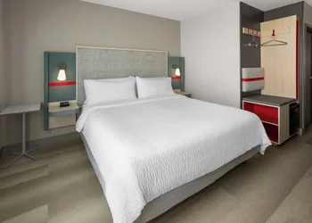 avid hotel Millsboro Georgetown South by IHG hotel thumbnail 6