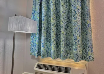 Sylvester Inn hotel thumbnail 4