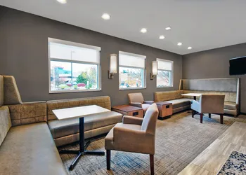 Residence Inn by Marriott Reading hotel thumbnail 5
