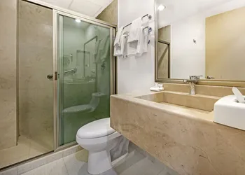 Premier Inn Tuxtla hotel thumbnail 5