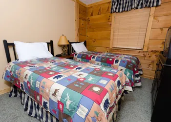 Loggers Run hotel thumbnail 6