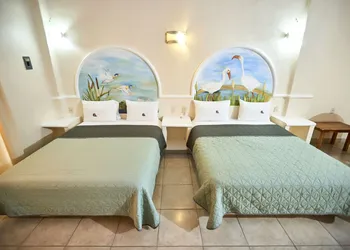 The Alondra Hotel hotel thumbnail 6