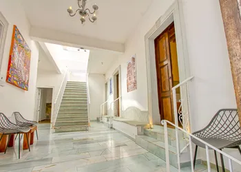 Casa Universidad hotel thumbnail 3