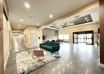 Palace Inn Blue Houston East Beltway 8 hotel thumbnail 2