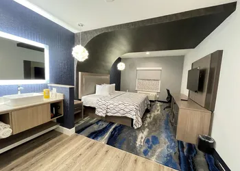 Palace Inn Blue Houston East Beltway 8 hotel thumbnail 6