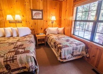 Castle Mountain Lodge hotel thumbnail 8