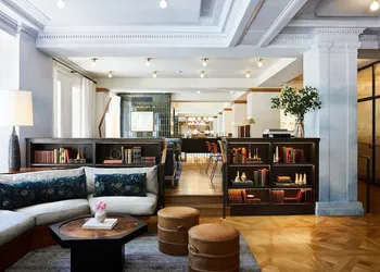 Hotel Revival Baltimore hotel thumbnail 3
