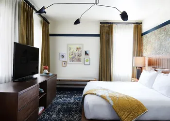 Hotel Revival Baltimore hotel thumbnail 8