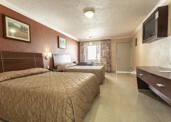 La Siesta Hotel hotel thumbnail 3