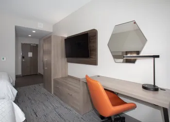 Holiday Inn Express and Suites Burley by IHG hotel thumbnail 2