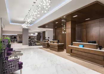 Hilton Garden Inn Ottawa Downtown hotel thumbnail 2
