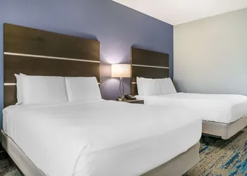 Comfort Inn & Suites Adrian hotel thumbnail 8