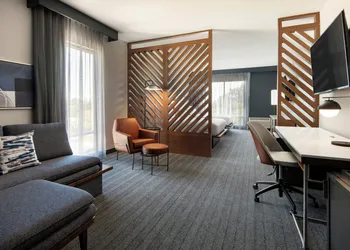 Courtyard by Marriott Fresno Clovis hotel thumbnail 6