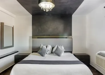 VN Hotel hotel thumbnail 6