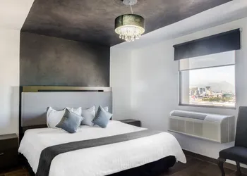 VN Hotel hotel thumbnail 8