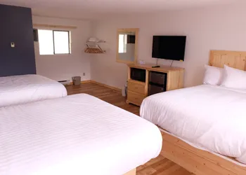 Golden Village Lodge hotel thumbnail 8