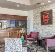 Red Roof Inn Savannah - Richmond Hill/ I-95 hotel detail image 4