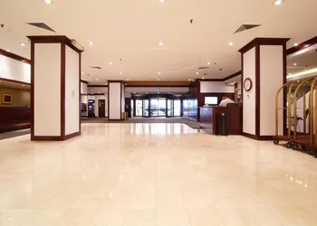 Chestnut Residence - Campus Accommodation hotel thumbnail 2