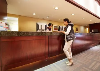 Chestnut Residence - Campus Accommodation hotel thumbnail 4