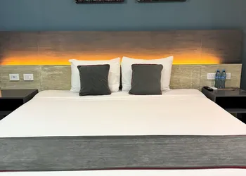 Illusion Xpress (Attraction Hotel Deluxe) hotel thumbnail 4