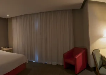 Everest Hotel hotel thumbnail 7