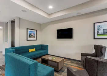 MainStay Suites Bourbonnais - Kankakee hotel thumbnail 4