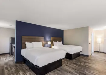 MainStay Suites Bourbonnais - Kankakee hotel thumbnail 8
