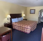Gun Barrel Executive Inn hotel detail image 4