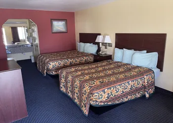 Gun Barrel Executive Inn hotel thumbnail 6