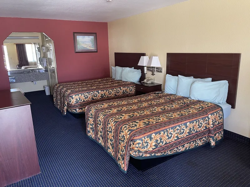 Gun Barrel Executive Inn hotel detail image 6