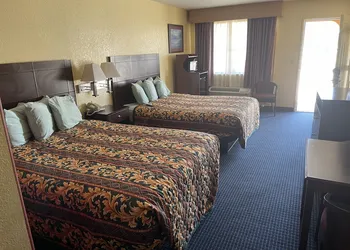 Gun Barrel Executive Inn hotel thumbnail 7