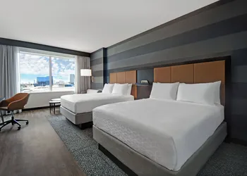 Holiday Inn Express Houston - Galleria Area by IHG hotel thumbnail 5