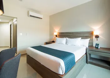 InHouse Hotel Culiacán hotel thumbnail 6