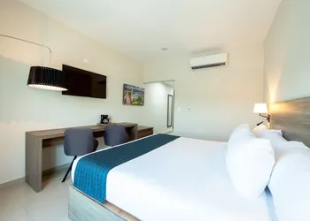 InHouse Hotel Culiacán hotel thumbnail 8