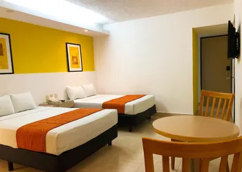 Hotel Los Cocos Chetumal hotel thumbnail 3