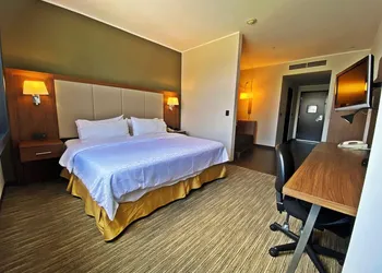 Holiday Inn Express Mexico Santa Fe by IHG hotel thumbnail 6
