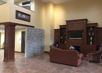 Red Roof Inn & Suites Chestertown hotel thumbnail 2