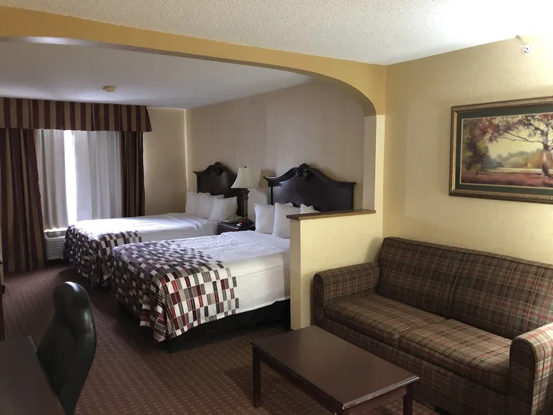 Red Roof Inn & Suites Chestertown hotel detail image 6