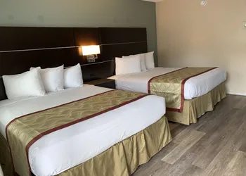 Olive Tree Inn & Suites, a Howard Johnson by Wyndham hotel thumbnail 7